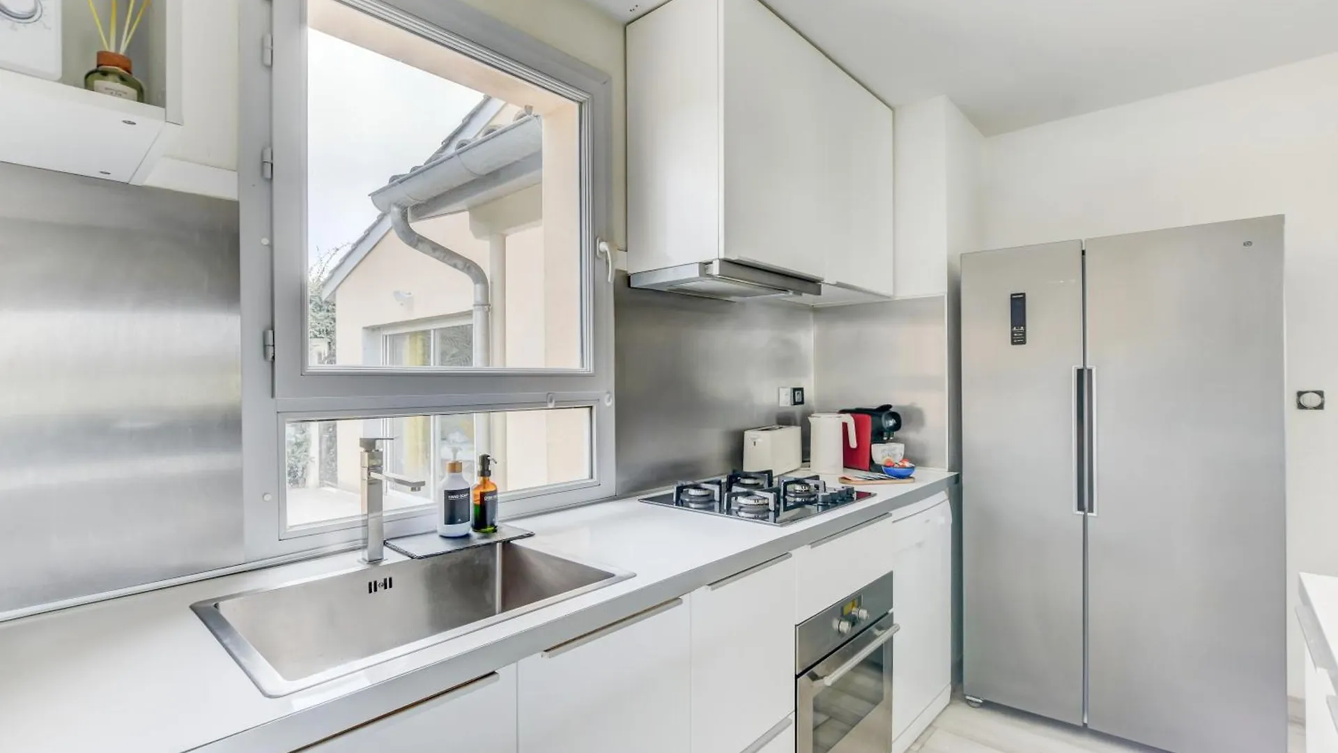 Villa St Simon - 11 Couchages, Piscine, Parking, Parfait Entre Famille, Amis Ou Pros Toulouse 0*,  France